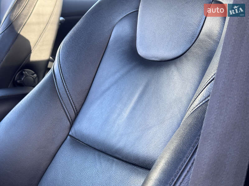 Хэтчбек Volvo V40 2013 в Стрые фото 38 Хэтчбек Volvo V40 2013 в Стрые