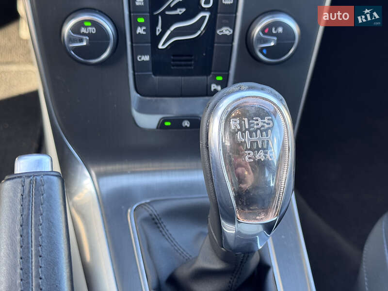 Хэтчбек Volvo V40 2013 в Стрые фото 50 Хэтчбек Volvo V40 2013 в Стрые