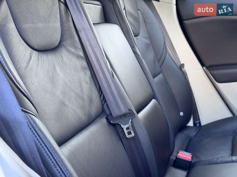 Хэтчбек Volvo V40 2013 в Стрые фото 75 Хэтчбек Volvo V40 2013 в Стрые