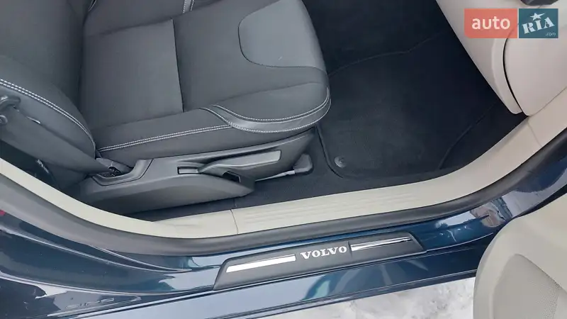 Volvo V40 2014 VIN YV1MVA851F2178835 фото оголошення 23 з 64