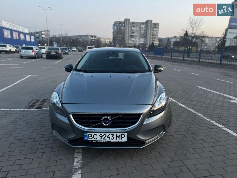 Volvo V40 2015 Volvo V40 2015