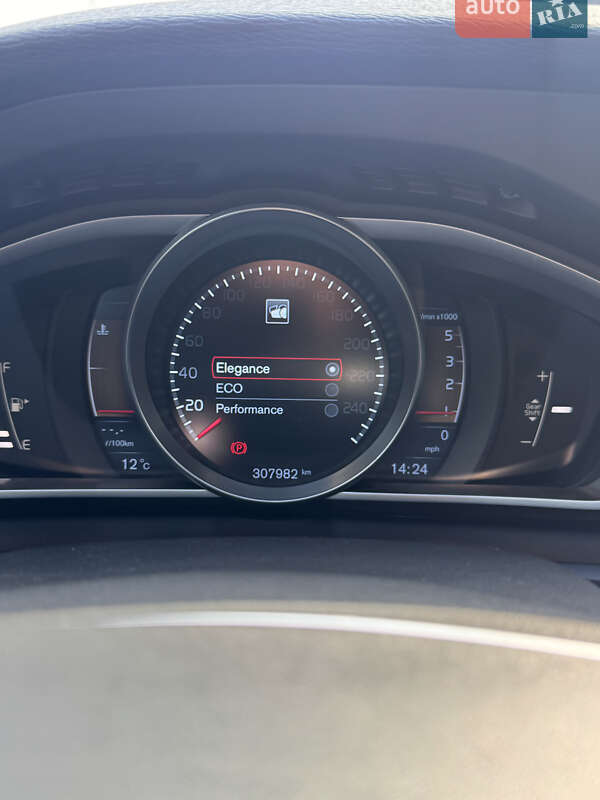 Хетчбек Volvo V40 2012 в Тернополі