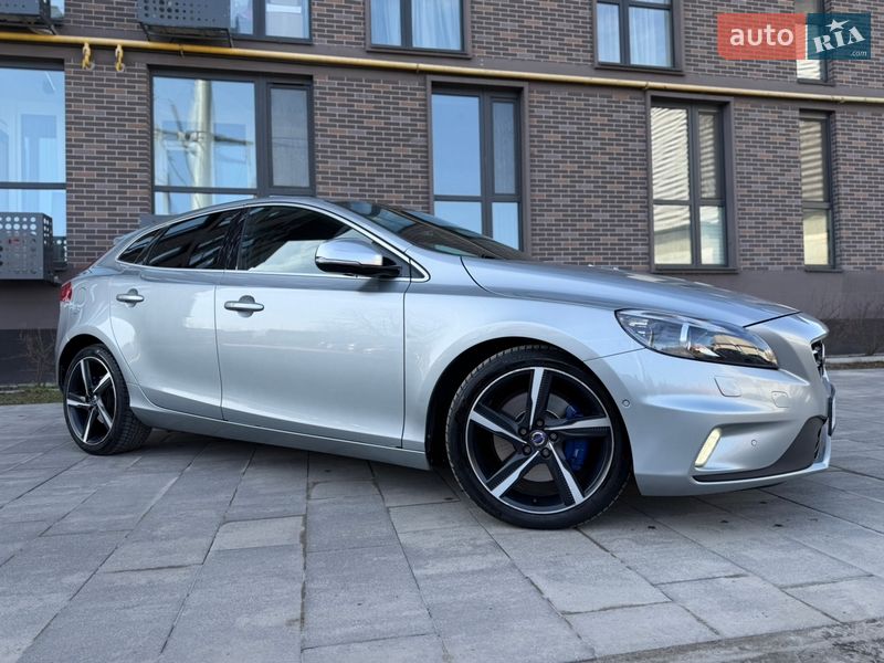 Volvo V40 2013 Volvo V40 2013