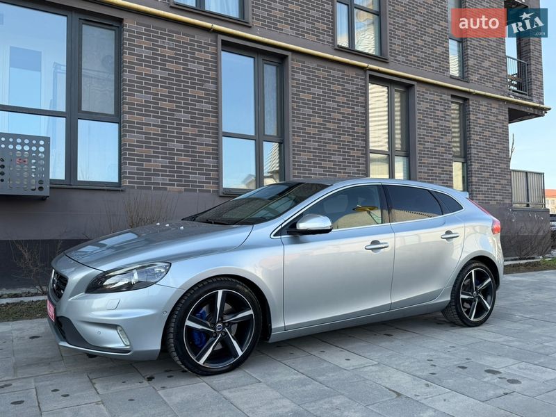 Хетчбек Volvo V40 2013 в Львові фото 21 Хетчбек Volvo V40 2013 в Львові