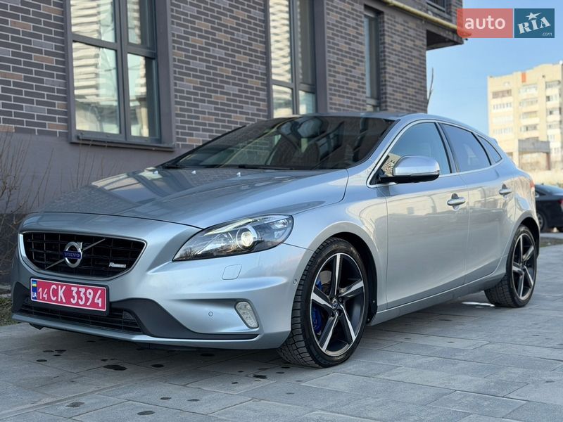 Хетчбек Volvo V40 2013 в Львові фото 5 Хетчбек Volvo V40 2013 в Львові