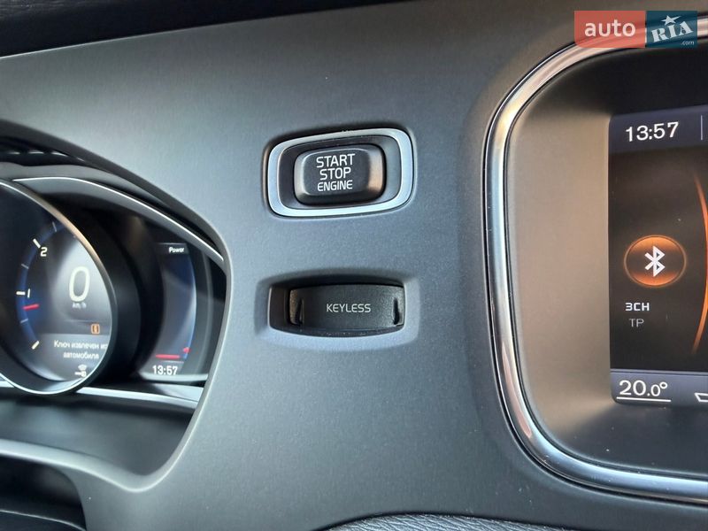 Хетчбек Volvo V40 2013 в Львові фото 42 Хетчбек Volvo V40 2013 в Львові