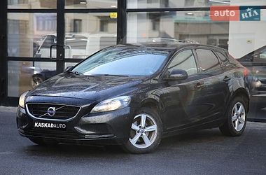 Хэтчбек Volvo V40 2014 в Харькове