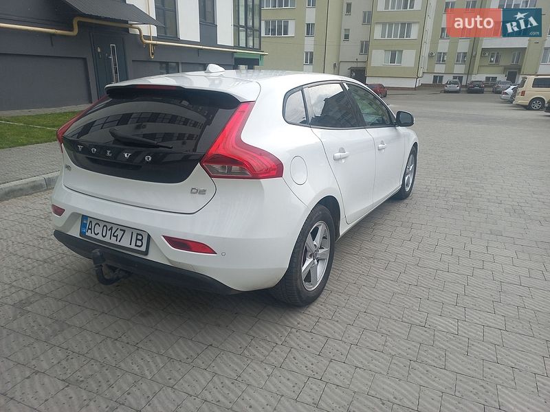 Хэтчбек Volvo V40 2014 в Шептицькому