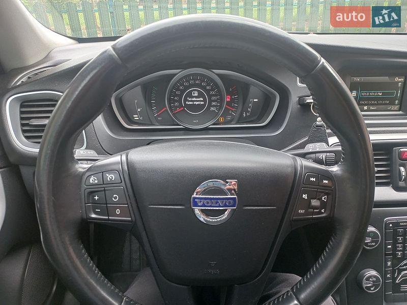 Хэтчбек Volvo V40 2014 в Шептицькому