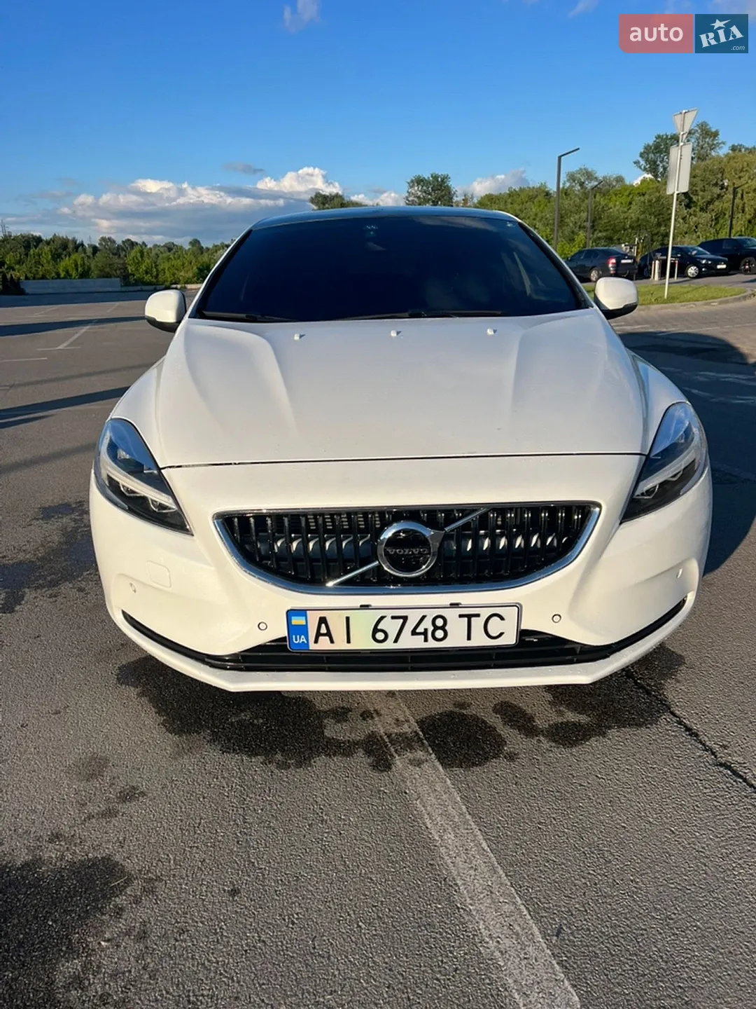 Volvo V40 2018