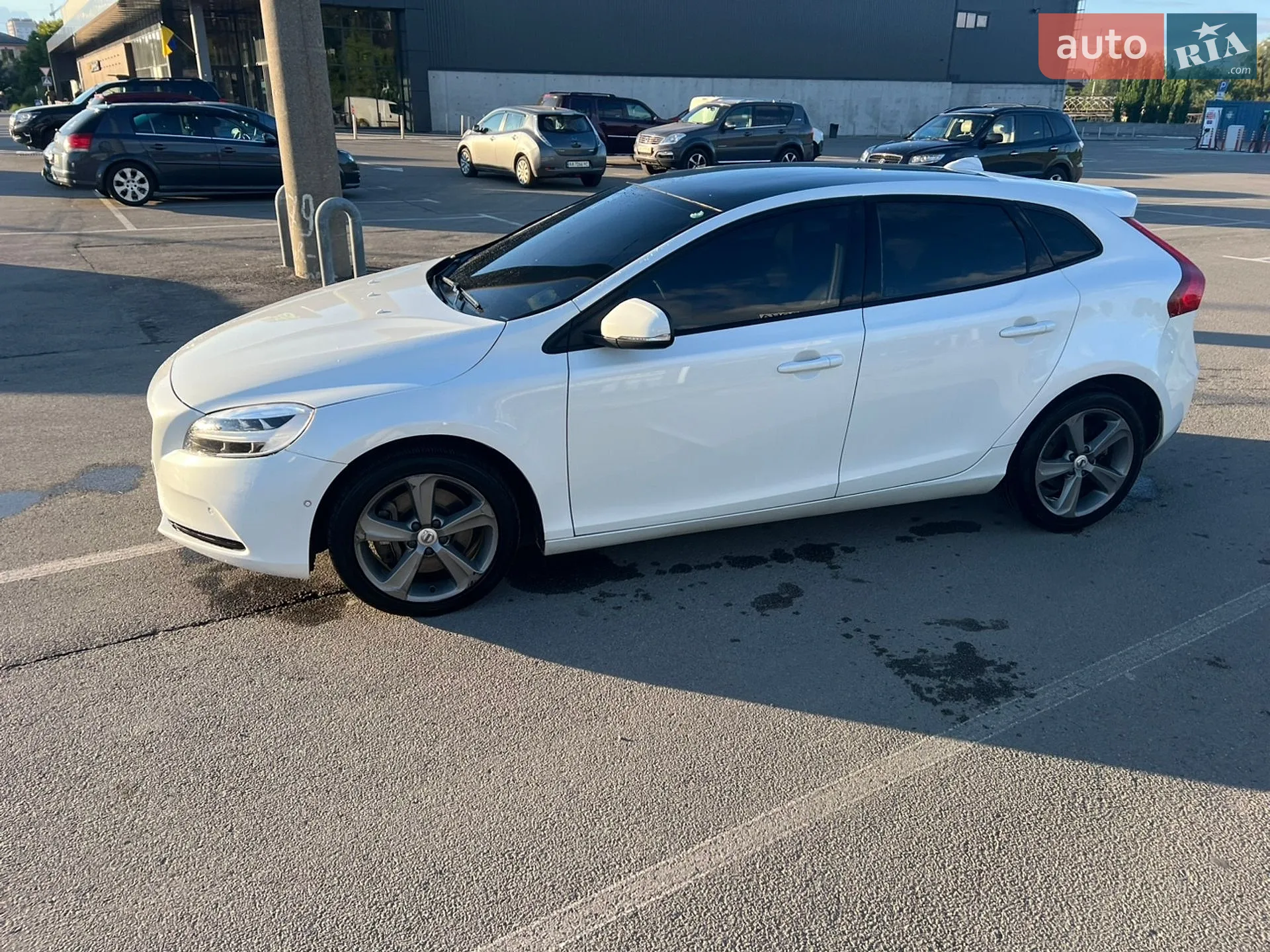 2018 Volvo V40 - мініатюра 5