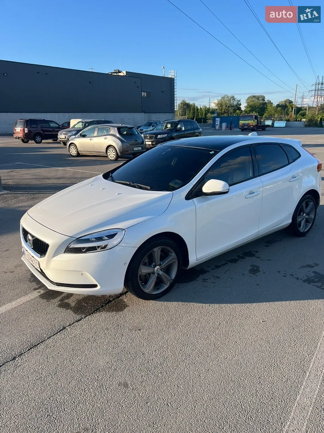 2018 Volvo V40 - мініатюра 8