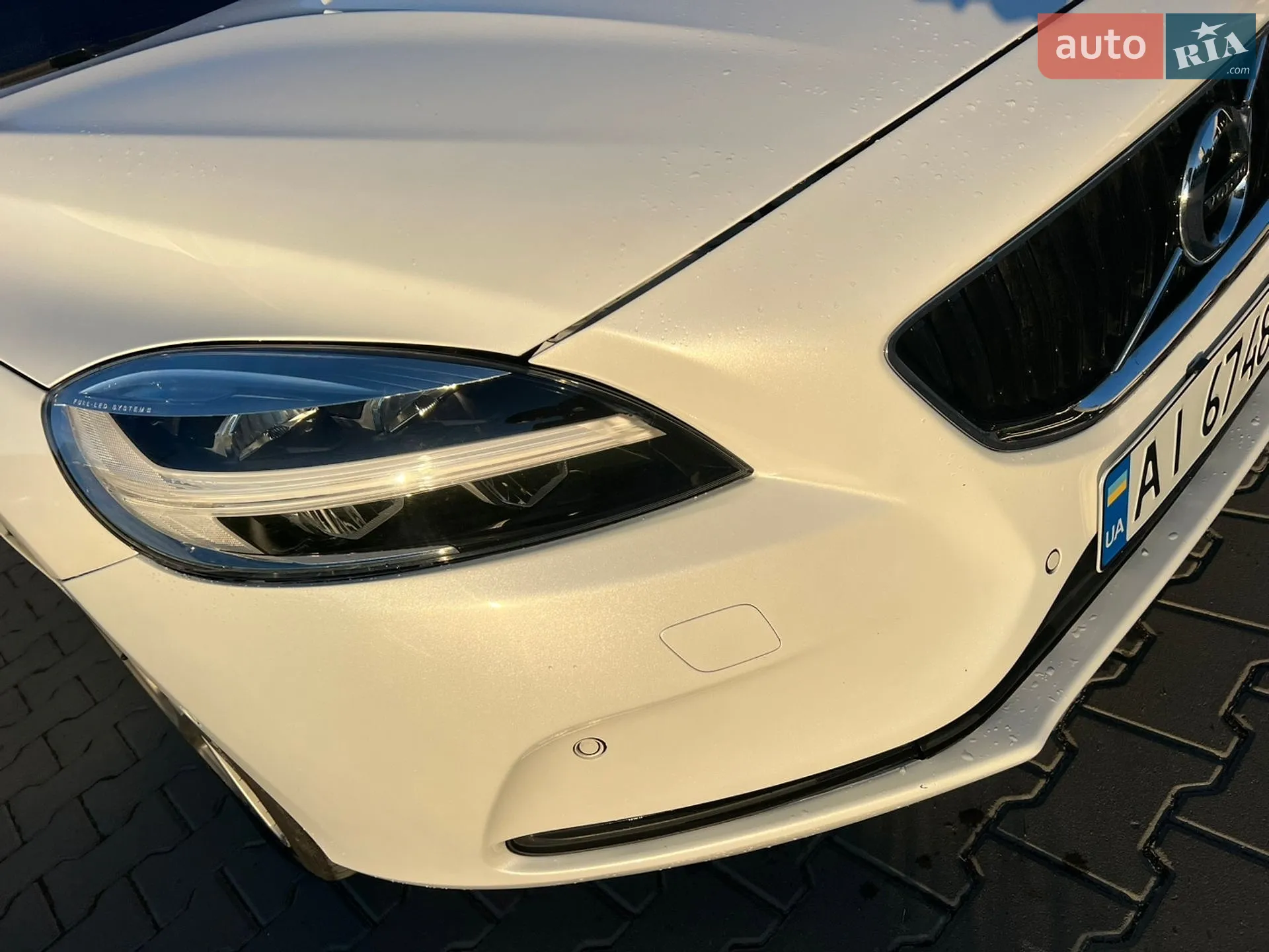 2018 Volvo V40 - мініатюра 16