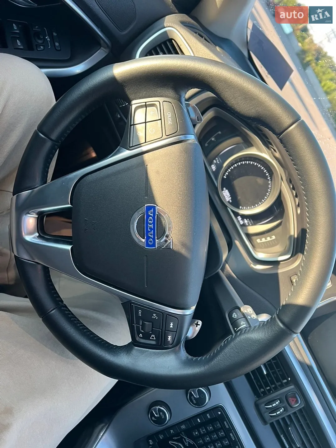 2018 Volvo V40 - мініатюра 34