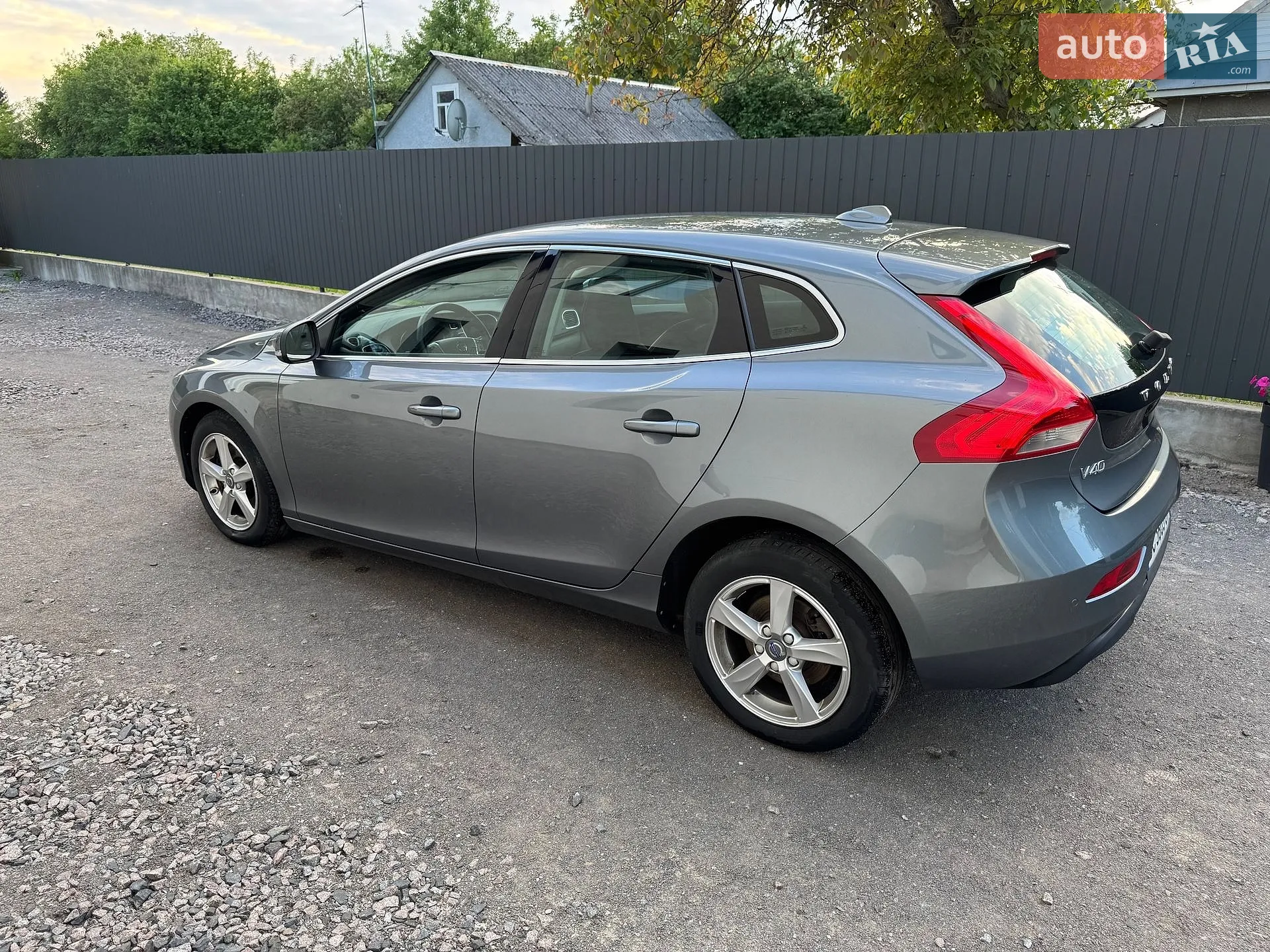 2016 Volvo V40 - мініатюра 8