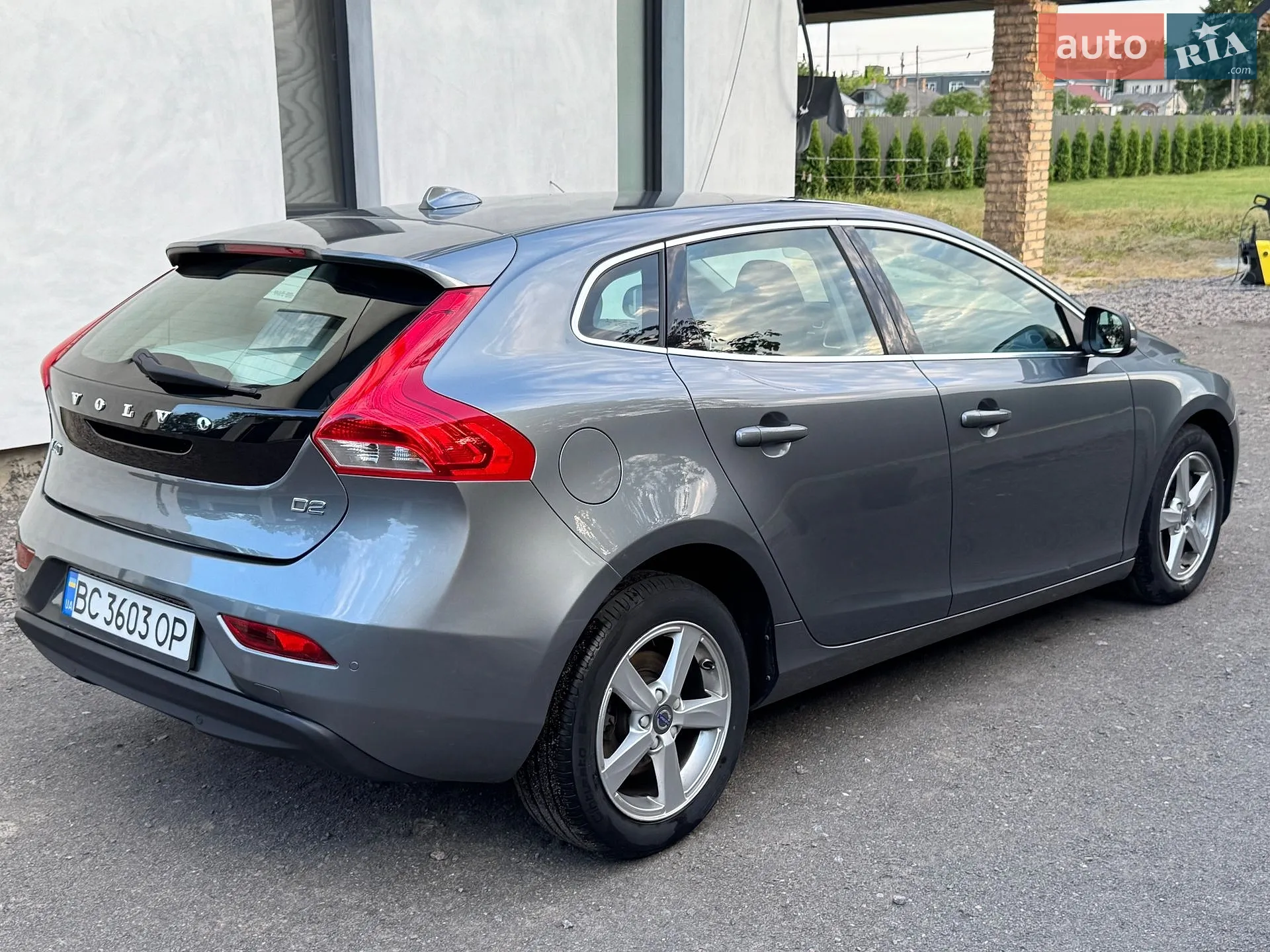 2016 Volvo V40 - мініатюра 13