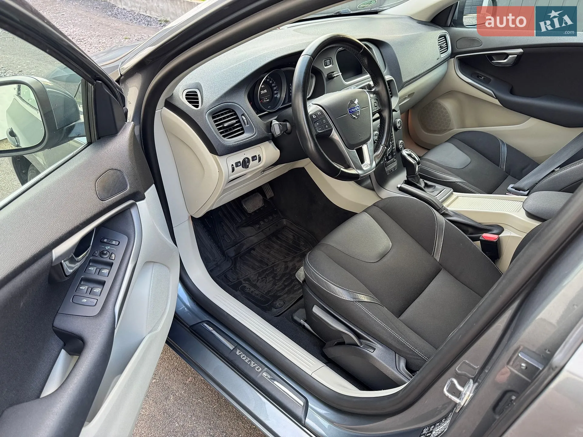 2016 Volvo V40 - мініатюра 22