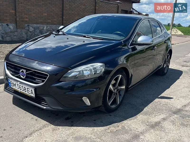 Volvo V40 2014
