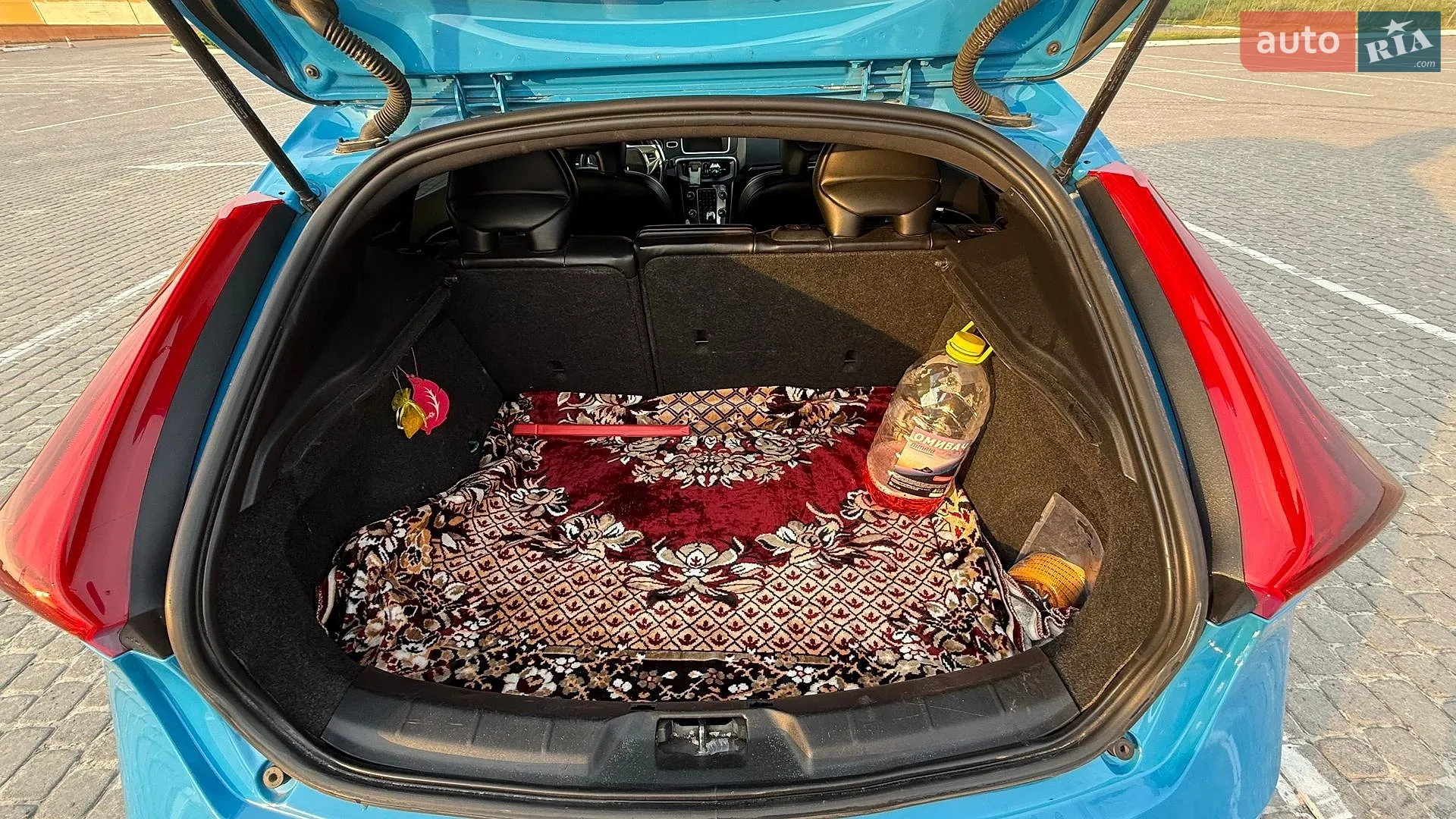 Volvo V40 2014 VIN YV1MVA851F2223008 фото оголошення 10 з 11