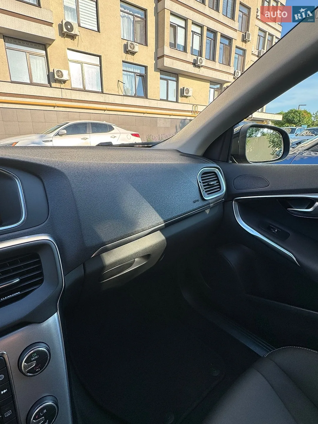 2016 Volvo V40 - мініатюра 64