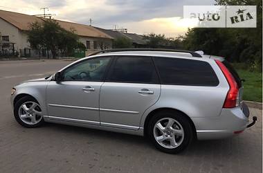 Универсал Volvo V50 2011 в Бродах