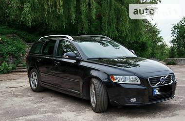 Универсал Volvo V50 2012 в Черкассах