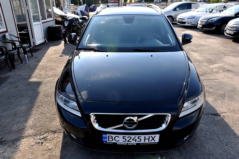 Універсал Volvo V50 2011 в Львові