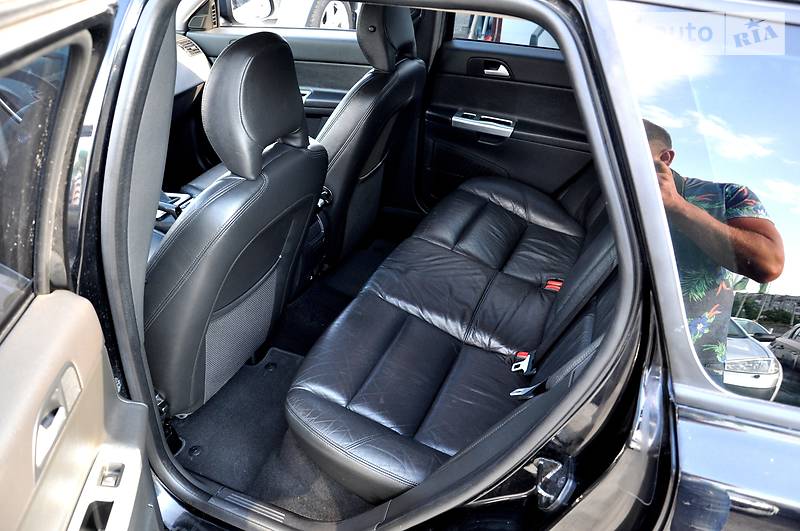Універсал Volvo V50 2011 в Львові