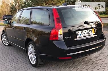 Универсал Volvo V50 2009 в Дрогобыче