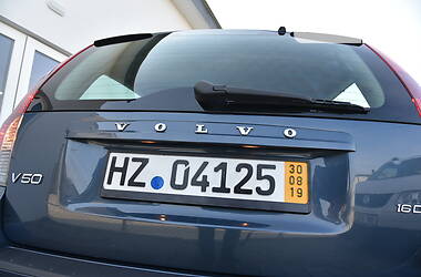 Універсал Volvo V50 2010 в Дрогобичі
