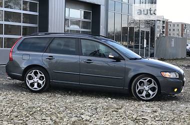 Універсал Volvo V50 2010 в Дрогобичі