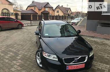 Универсал Volvo V50 2009 в Нововолынске