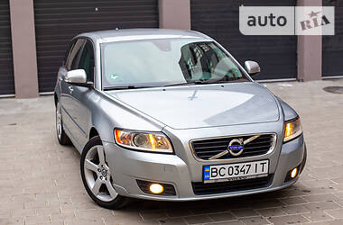 Универсал Volvo V50 2010 в Стрые