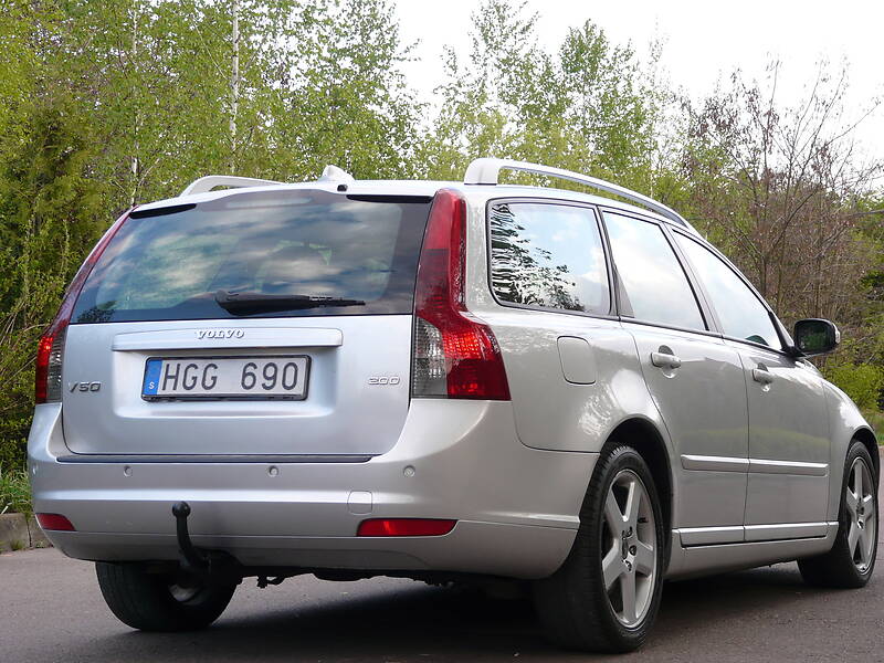 Універсал Volvo V50 2009 в Рівному