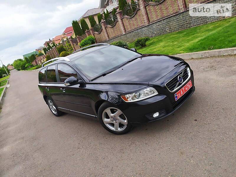 Універсал Volvo V50 2012 в Рівному фото 4 Універсал Volvo V50 2012 в Рівному