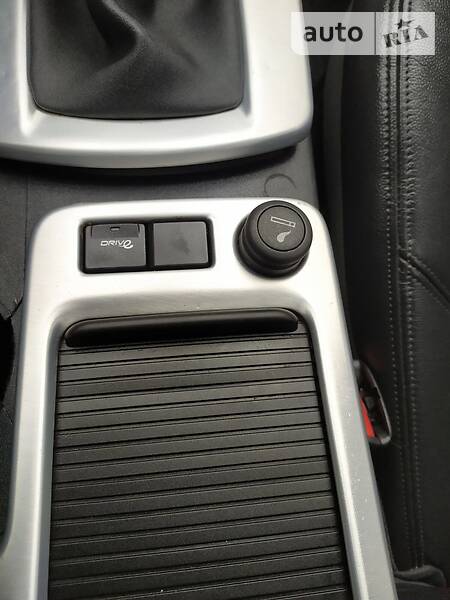 Універсал Volvo V50 2012 в Рівному фото 23 Універсал Volvo V50 2012 в Рівному