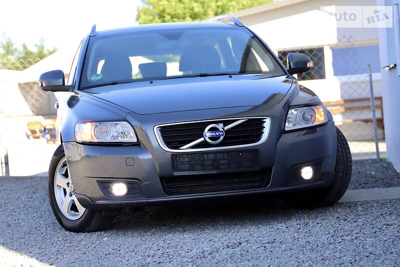 Універсал Volvo V50 2012 в Дрогобичі