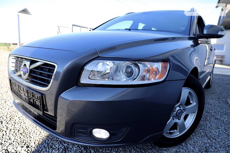 Універсал Volvo V50 2012 в Дрогобичі