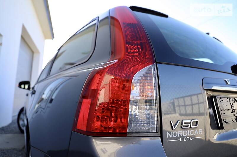 Універсал Volvo V50 2012 в Дрогобичі