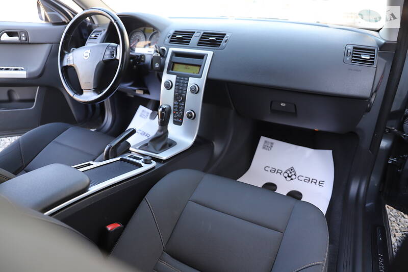 Універсал Volvo V50 2012 в Дрогобичі