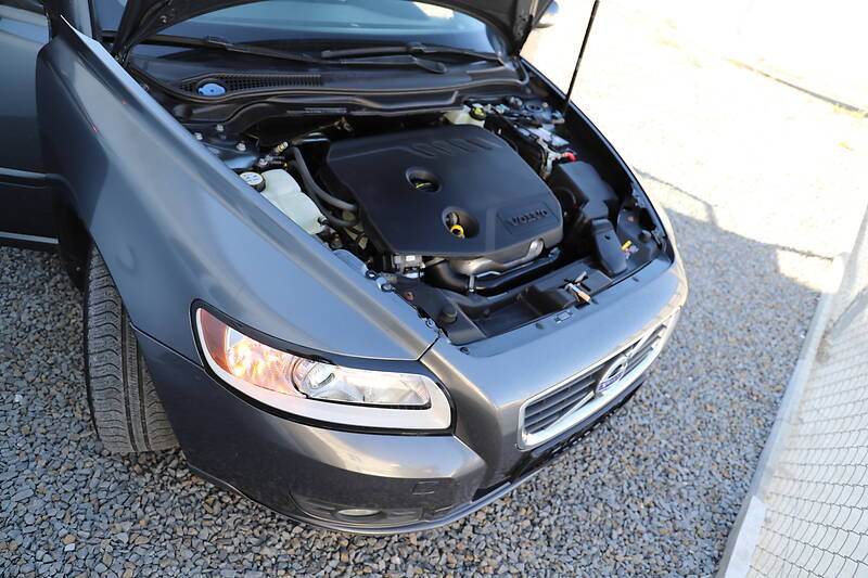 Універсал Volvo V50 2012 в Дрогобичі