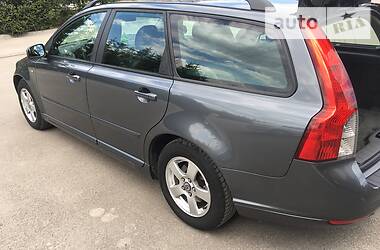 Универсал Volvo V50 2009 в Тернополе