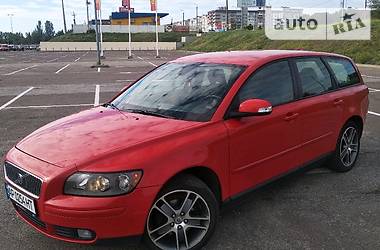 Универсал Volvo V50 2007 в Бердянске