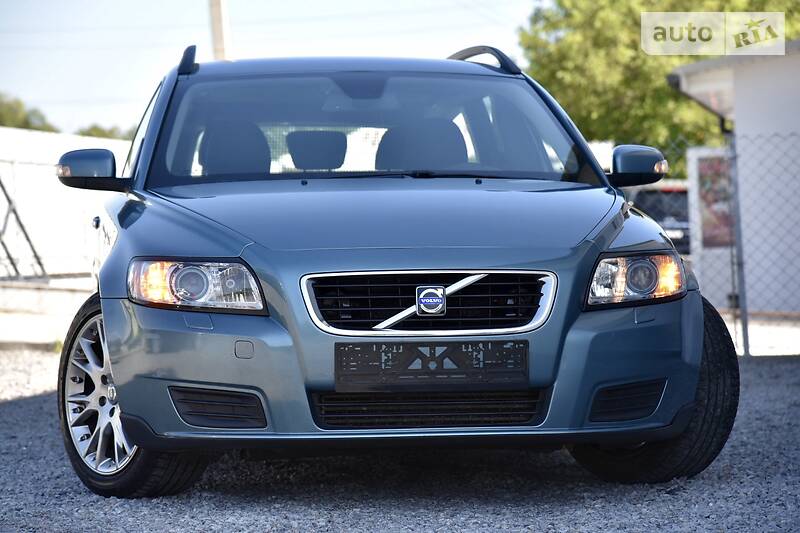 Універсал Volvo V50 2009 в Дрогобичі
