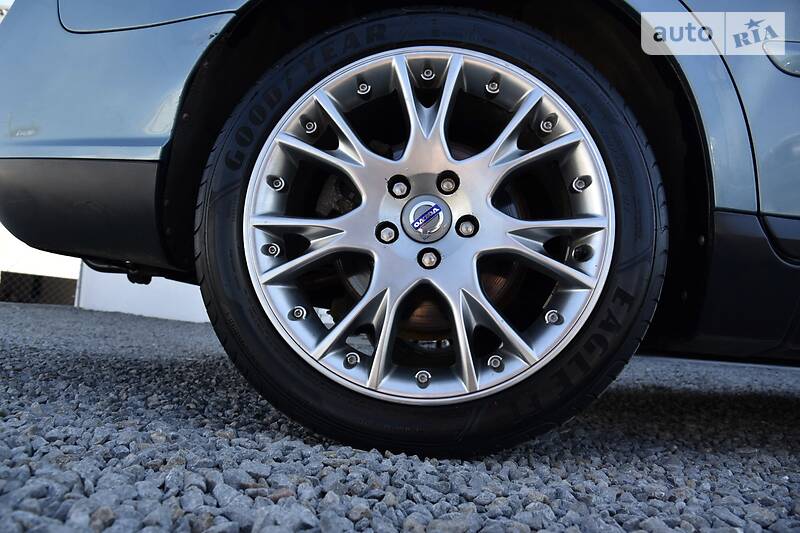 Універсал Volvo V50 2009 в Дрогобичі