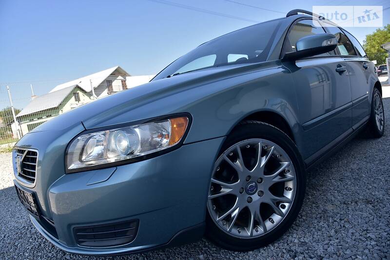 Універсал Volvo V50 2009 в Дрогобичі