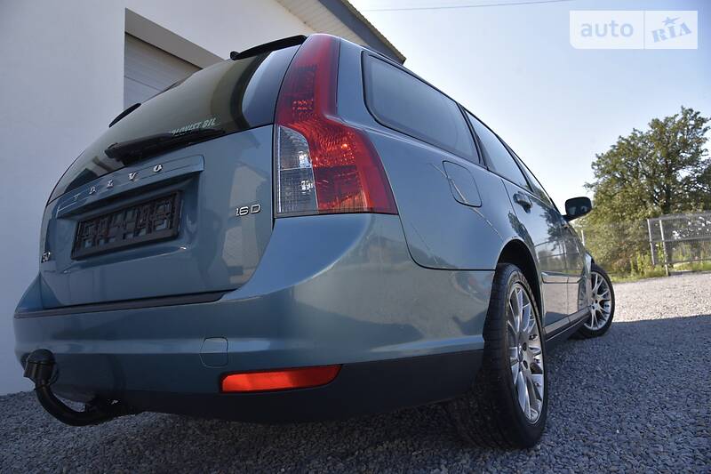 Універсал Volvo V50 2009 в Дрогобичі