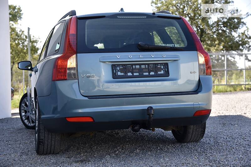Універсал Volvo V50 2009 в Дрогобичі
