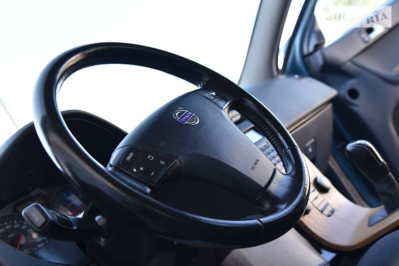 Універсал Volvo V50 2009 в Дрогобичі
