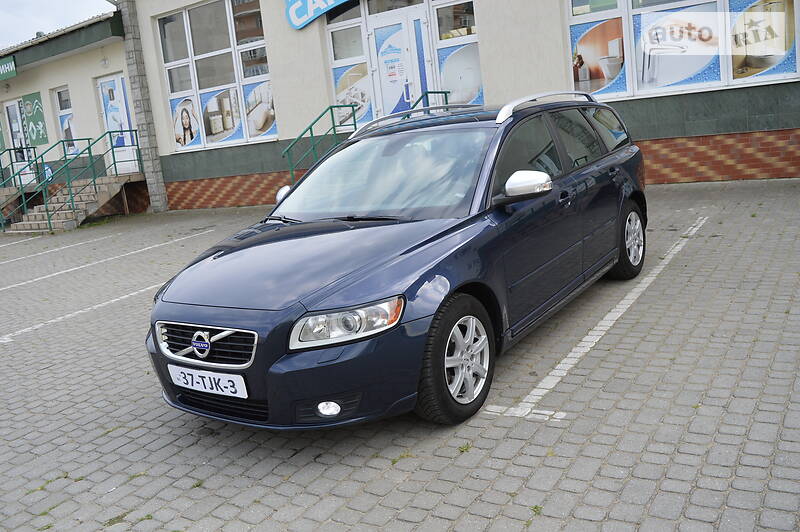 Універсал Volvo V50 2011 в Стрию